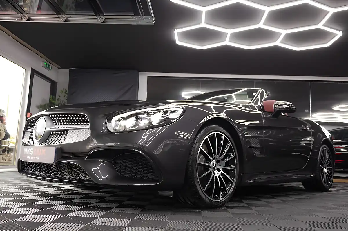 Used 2018 Mercedes-Benz Sl AMG Line (premium) Grey - Interior and Exterior details 3