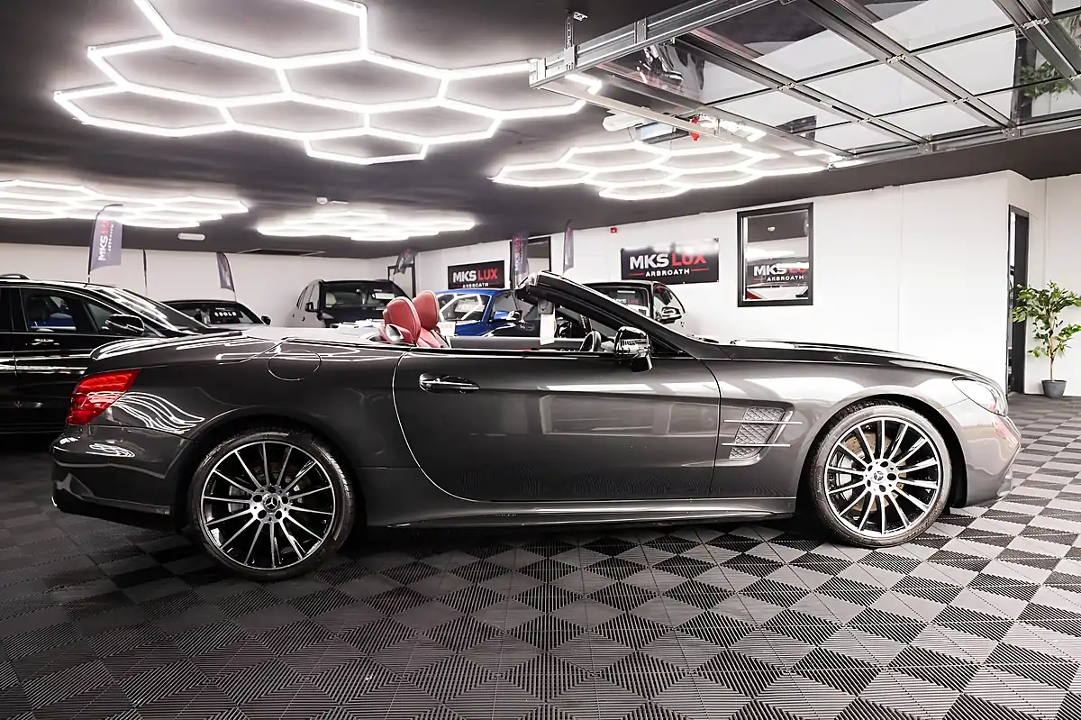 Used 2018 Mercedes-Benz Sl AMG Line (premium) Grey - Interior and Exterior details 8