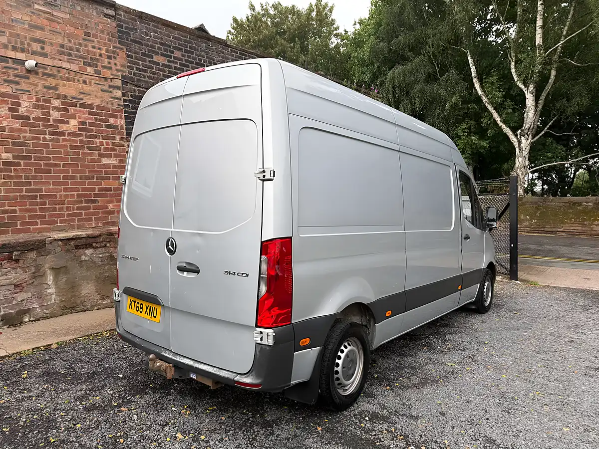 Used 2018 Mercedes-Benz Sprinter 314 Silver - Interior and Exterior details 3