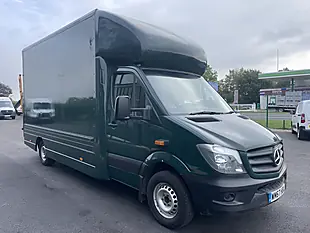 Used 2018 Mercedes-Benz Sprinter Luton Green - Interior and Exterior details 2