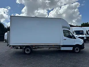 Used 2018 Mercedes-Benz Sprinter Lwb Luton Box White - Interior and Exterior details 5