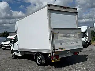 Used 2018 Mercedes-Benz Sprinter Lwb Luton Box White - Interior and Exterior details 7