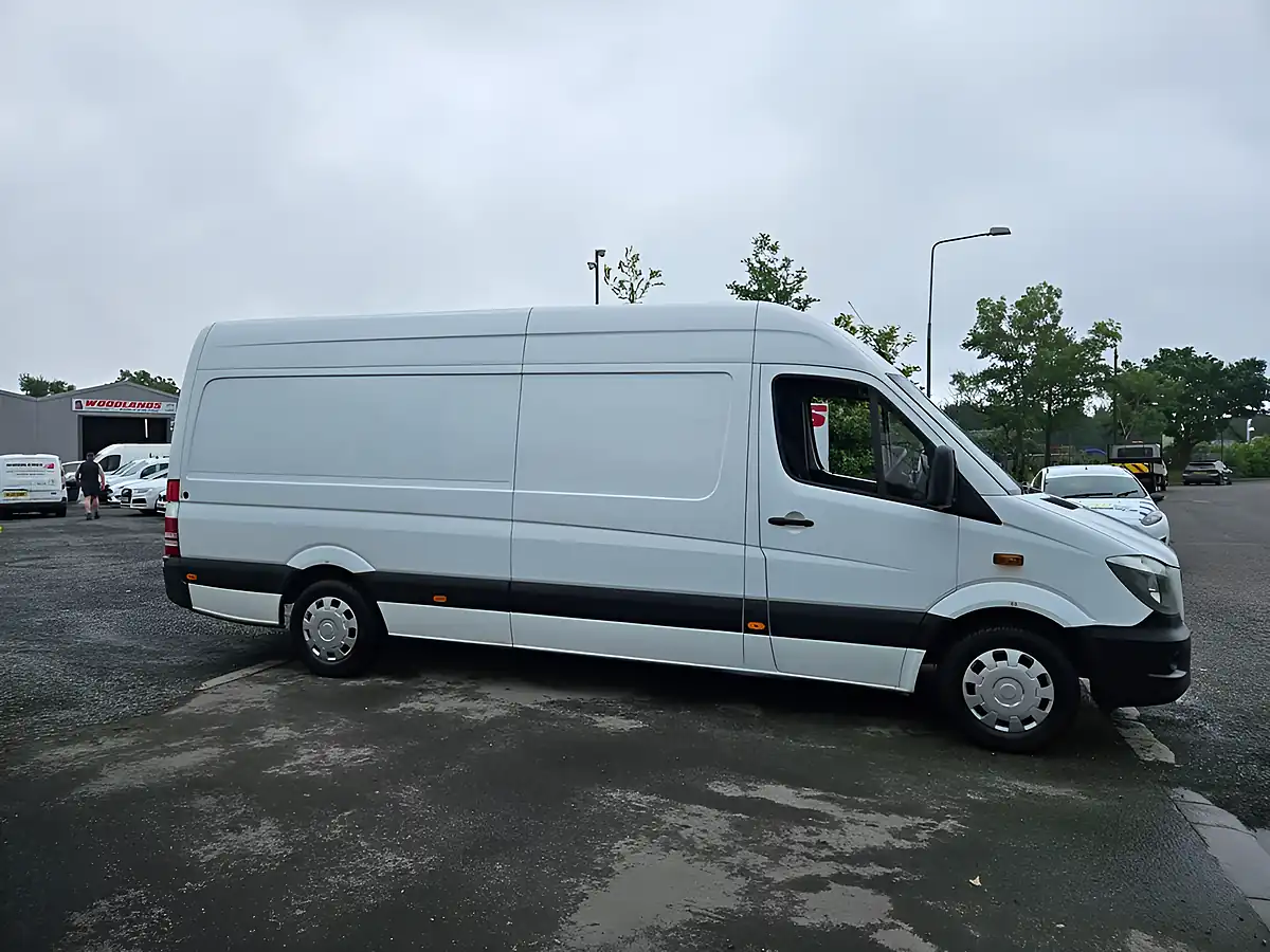 Used 2018 Mercedes-Benz Sprinter Lwb White - Interior and Exterior details 2