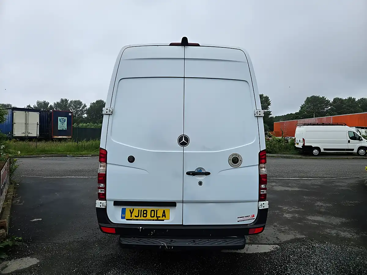 Used 2018 Mercedes-Benz Sprinter Lwb White - Interior and Exterior details 7