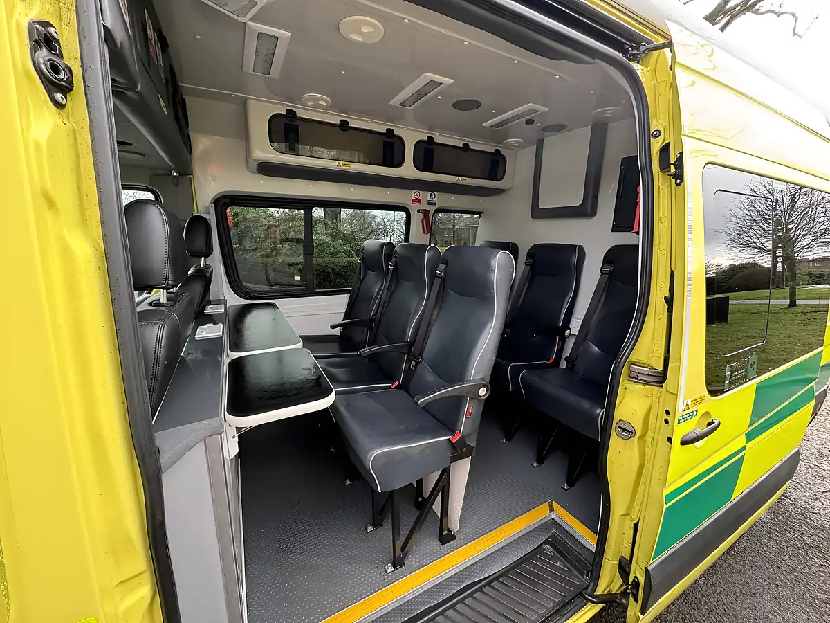 Used 2018 Mercedes-Benz Sprinter Lwb Yellow - Interior and Exterior details 10