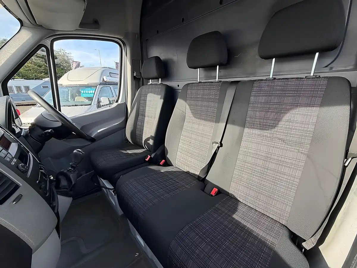 Used 2018 Mercedes-Benz Sprinter Panel Van L1 White - Interior and Exterior details 11