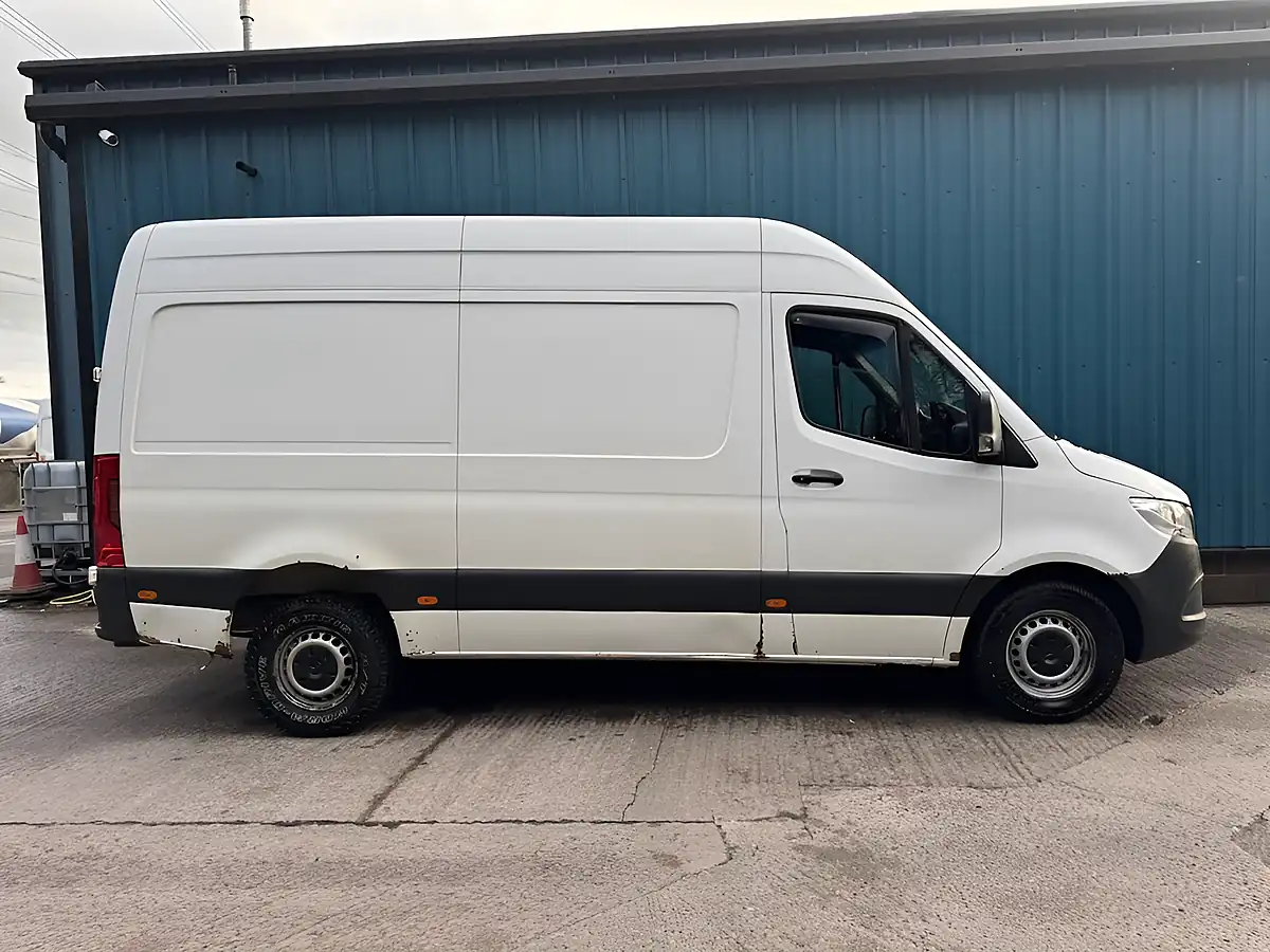 Used 2018 Mercedes-Benz Sprinter Panel Van L2 H2 White - Interior and Exterior details 4