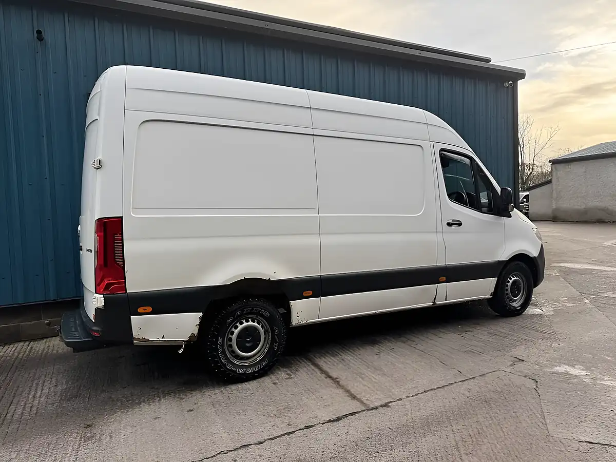 Used 2018 Mercedes-Benz Sprinter Panel Van L2 H2 White - Interior and Exterior details 5