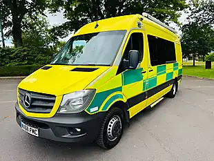 Used 2018 Mercedes-Benz Sprinter Panel Van Yellow - Interior and Exterior details 4