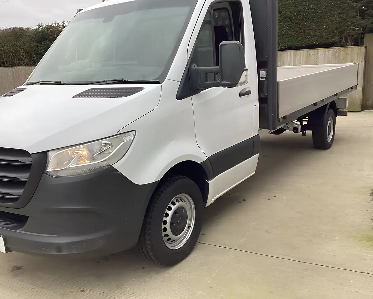 Used 2018 Mercedes-Benz Sprinter Pick Up Lwb White - Interior and Exterior details 15