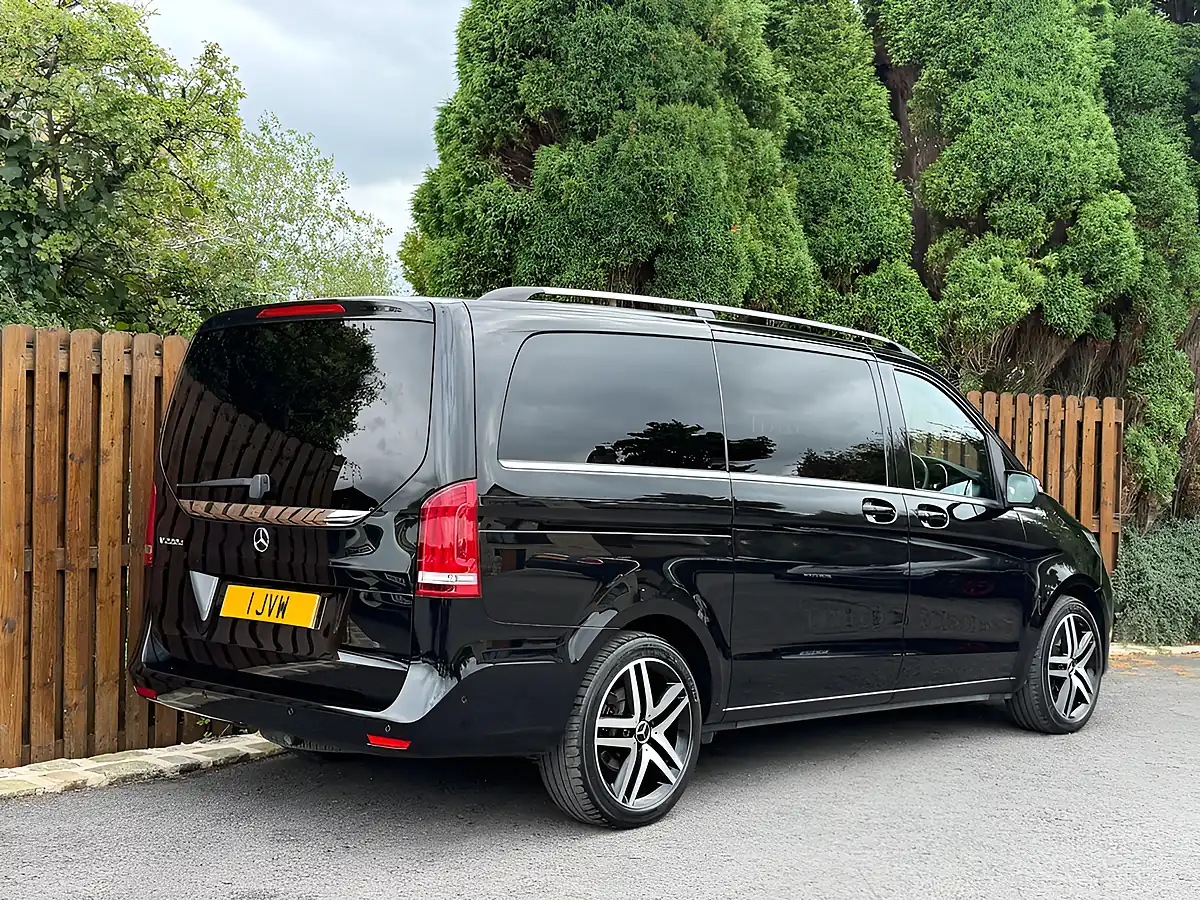 Used 2018 Mercedes-Benz V Class Sport Obsidian Black - Interior and Exterior details 10