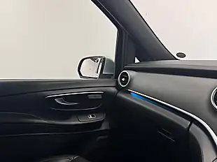 Used 2018 Mercedes-Benz V Class Sport Silver - Interior and Exterior details 20