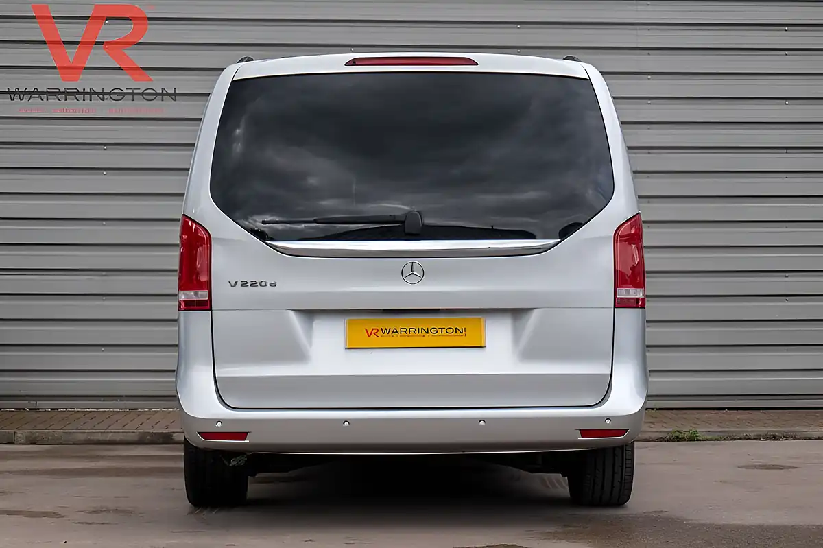 Used 2018 Mercedes-Benz V Class Sport Silver - Interior and Exterior details 12