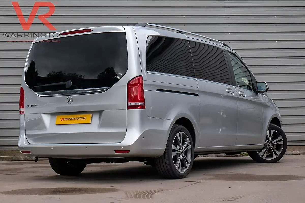 Used 2018 Mercedes-Benz V Class Sport Silver - Interior and Exterior details 13