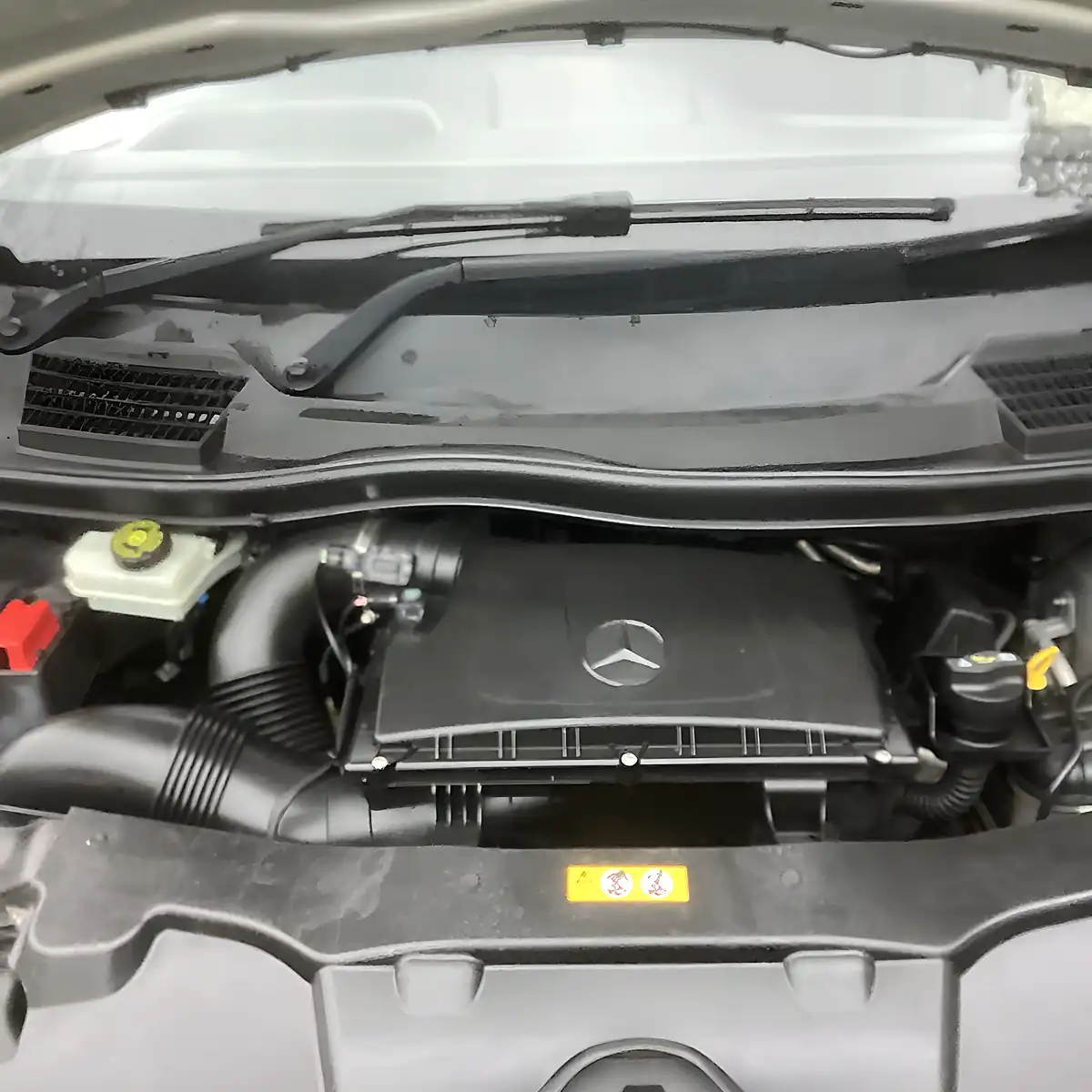 Used 2018 Mercedes-Benz Vito 114 Lwb Silver - Interior and Exterior details 20