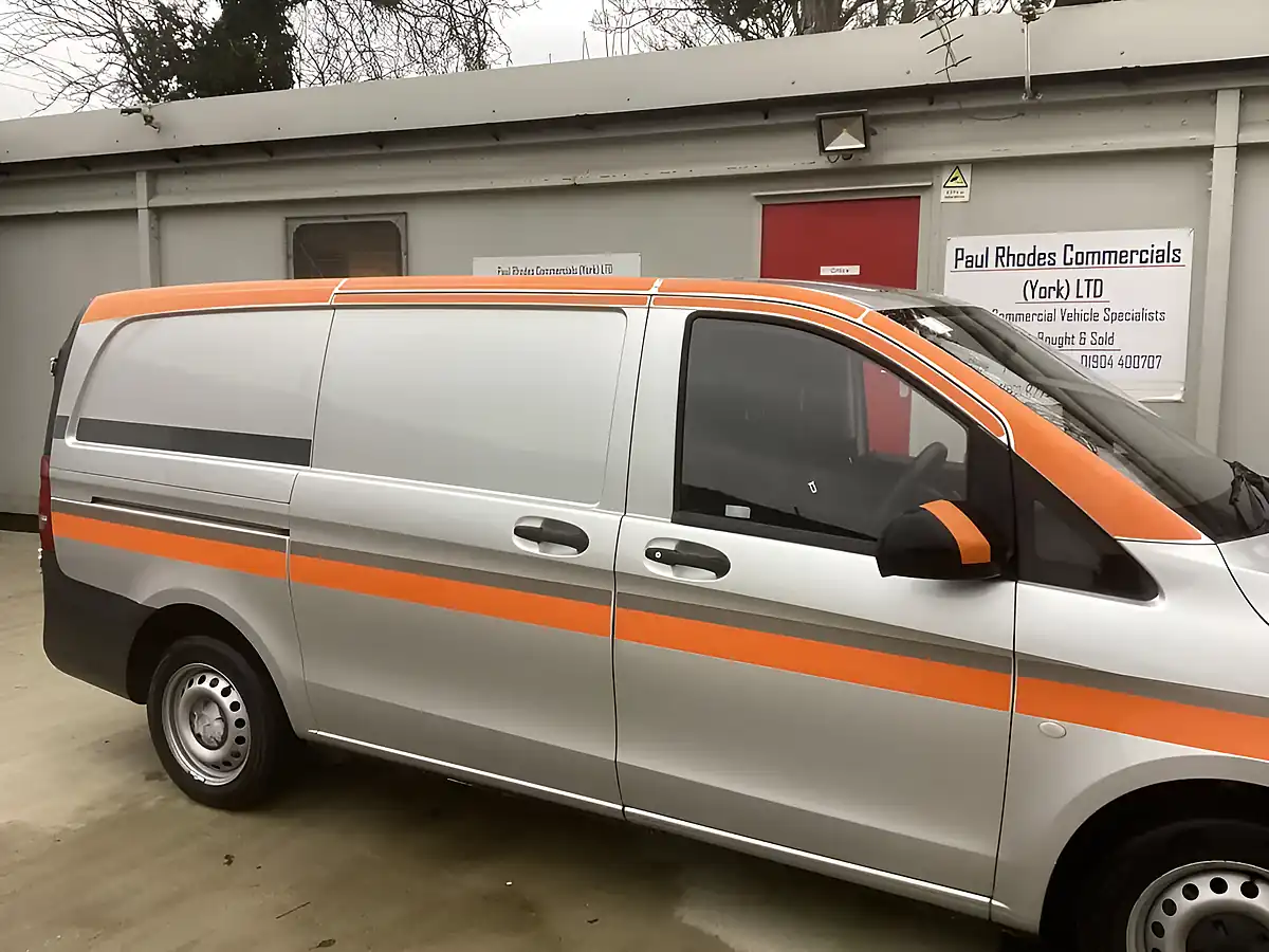 Used 2018 Mercedes-Benz Vito 114 Lwb Silver - Interior and Exterior details 8