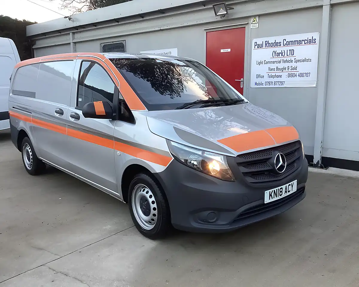Used 2018 Mercedes-Benz Vito 114 Lwb Silver - Interior and Exterior details 14