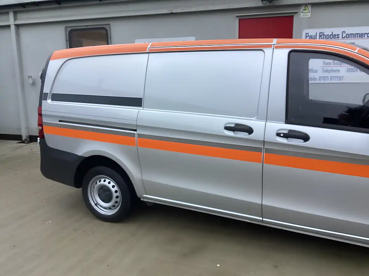 Used 2018 Mercedes-Benz Vito 114 Lwb Silver - Interior and Exterior details 9