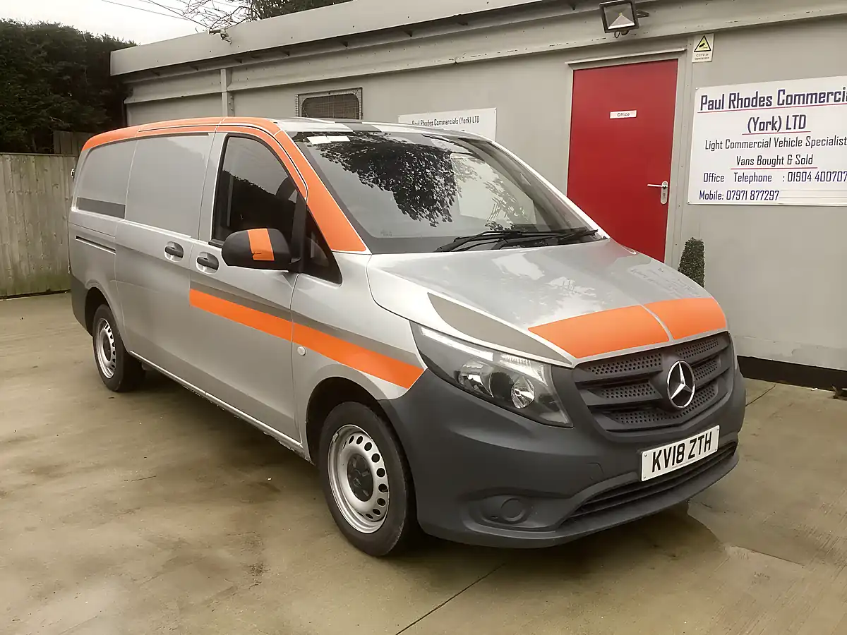 Used 2018 Mercedes-Benz Vito Lwb Silver - Interior and Exterior details 3