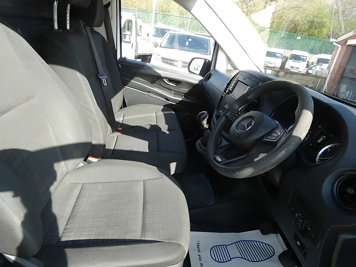 Used 2018 Mercedes-Benz Vito Lwb White - Interior and Exterior details 2