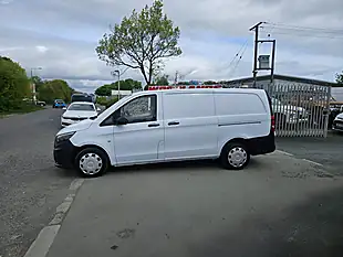 Used 2018 Mercedes-Benz Vito Lwb White - Interior and Exterior details 5
