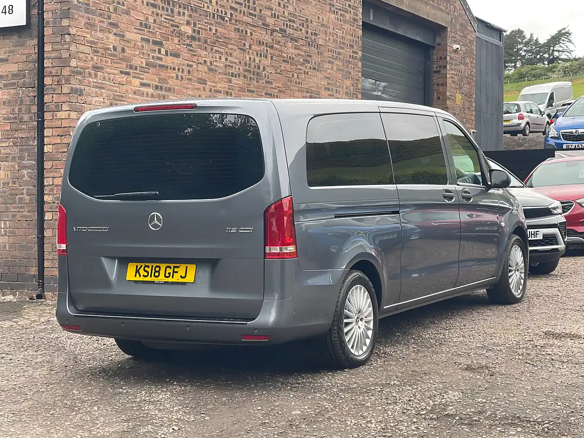 Used 2018 Mercedes-Benz Vito Select 8-Seater 7G-Tronic Grey - Interior and Exterior details 4