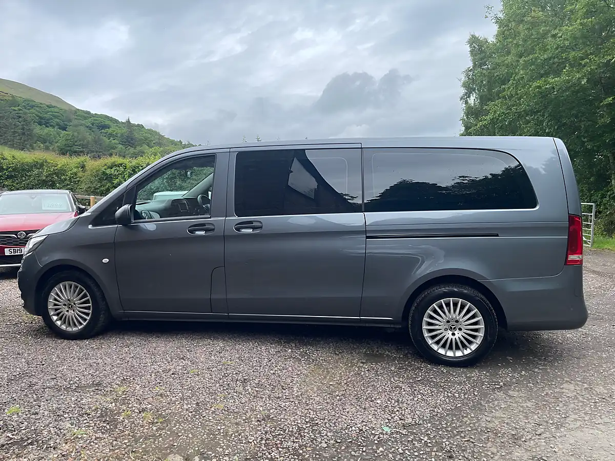 Used 2018 Mercedes-Benz Vito Select 8-Seater 7G-Tronic Grey - Interior and Exterior details 7