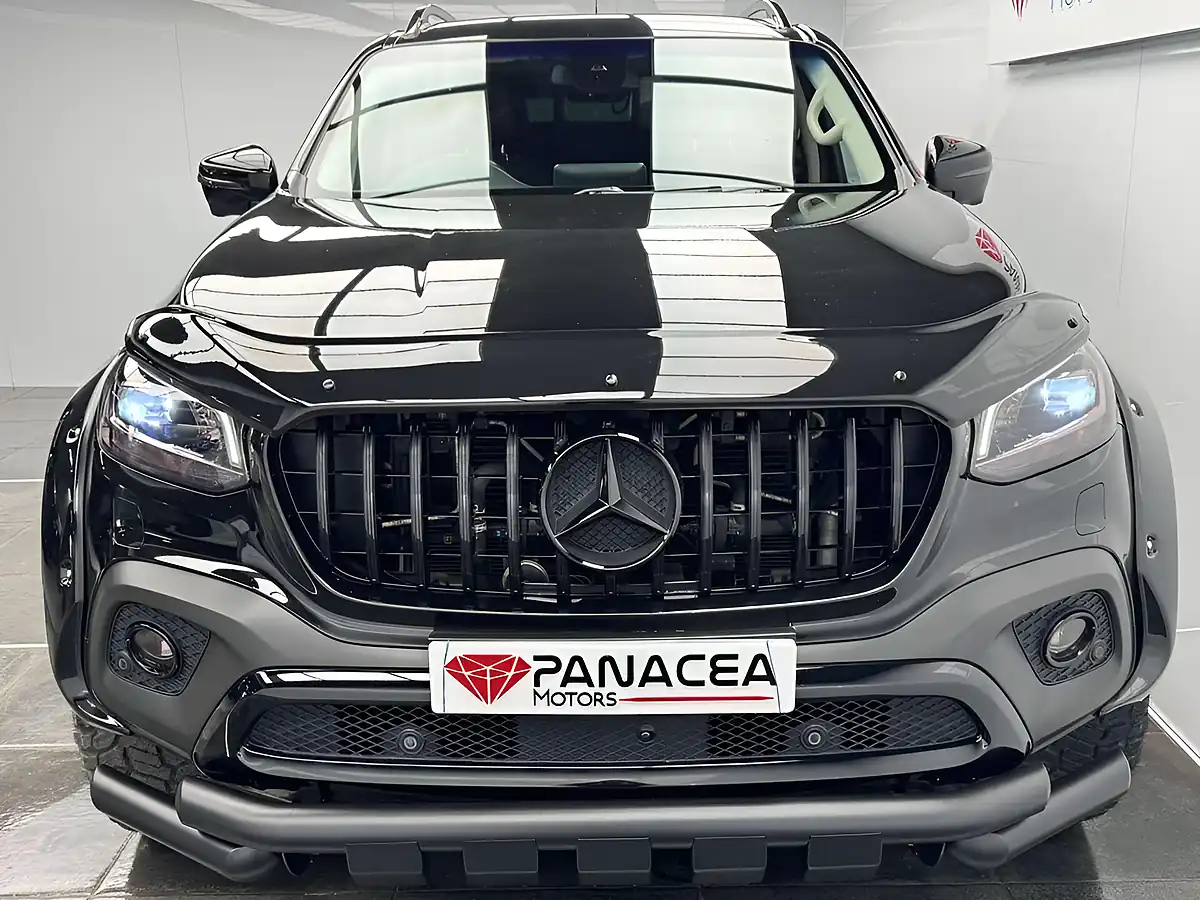 Used 2018 Mercedes-Benz X Class Power Black - Interior and Exterior details 3
