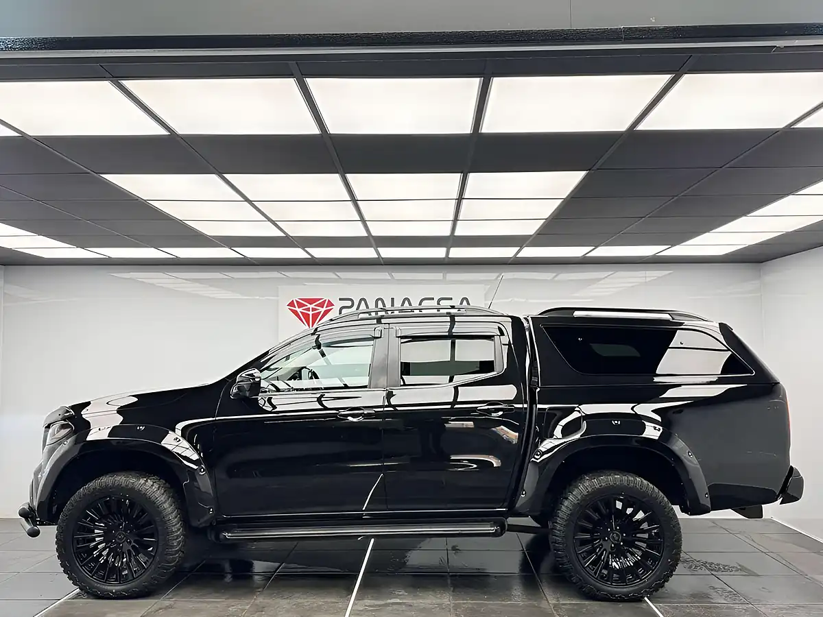 Used 2018 Mercedes-Benz X Class Power Black - Interior and Exterior details 6