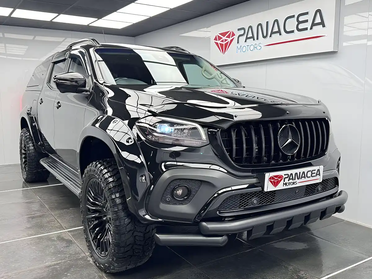 Used 2018 Mercedes-Benz X Class Power Black - Interior and Exterior details 7