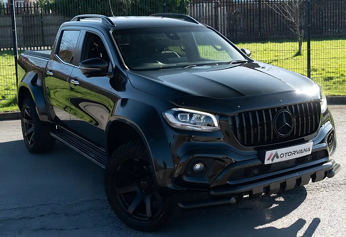 Used 2018 Mercedes-Benz X Class Power Black - Interior and Exterior details 5