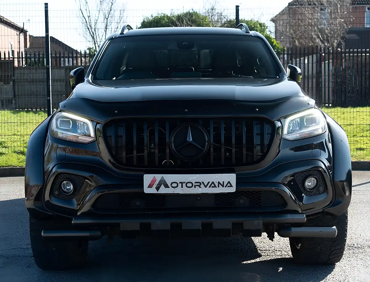 Used 2018 Mercedes-Benz X Class Power Black - Interior and Exterior details 9