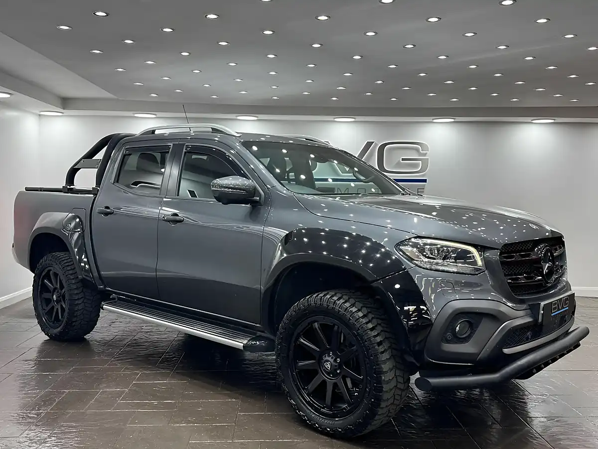Used 2018 Mercedes-Benz X Class Power Grey - Front View