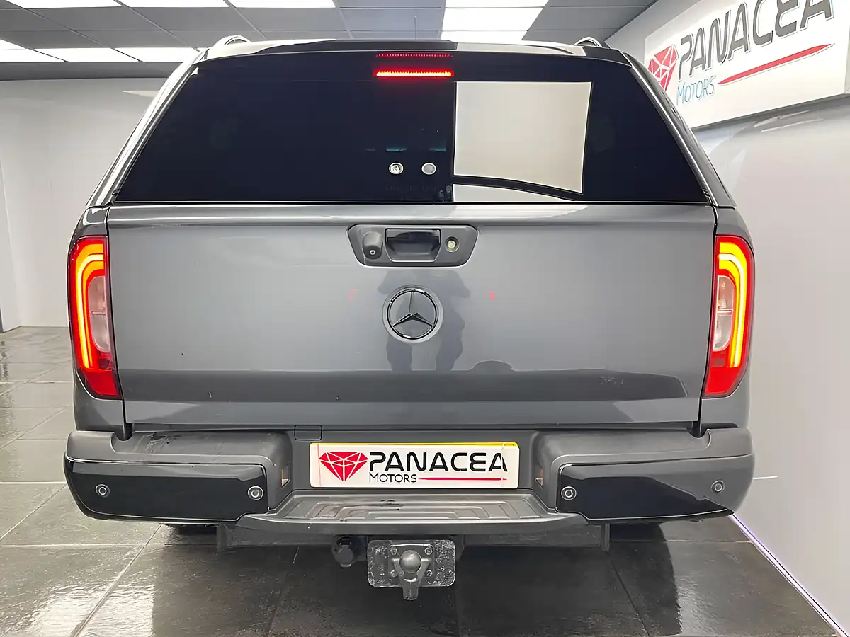 Used 2018 Mercedes-Benz X Class Power Grey - Interior and Exterior details 17