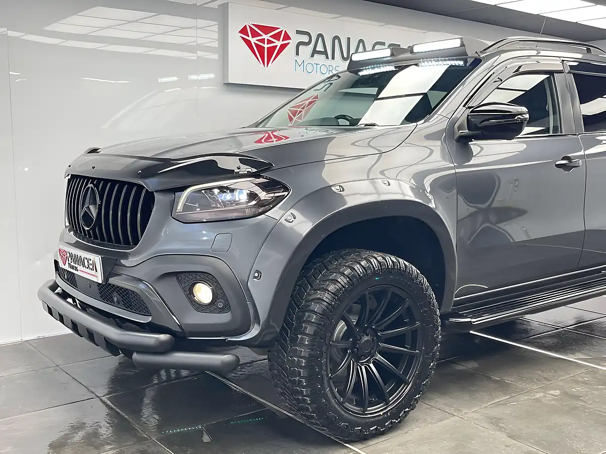Used 2018 Mercedes-Benz X Class Power Grey - Interior and Exterior details 18