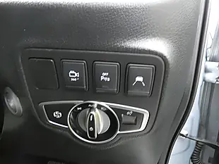 Used 2018 Mercedes-Benz X-Class Power Silver - Interior and Exterior details 13