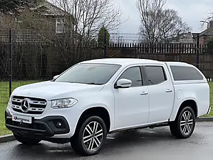 Used 2018 Mercedes-Benz X Class Progressive White - Interior and Exterior details 3