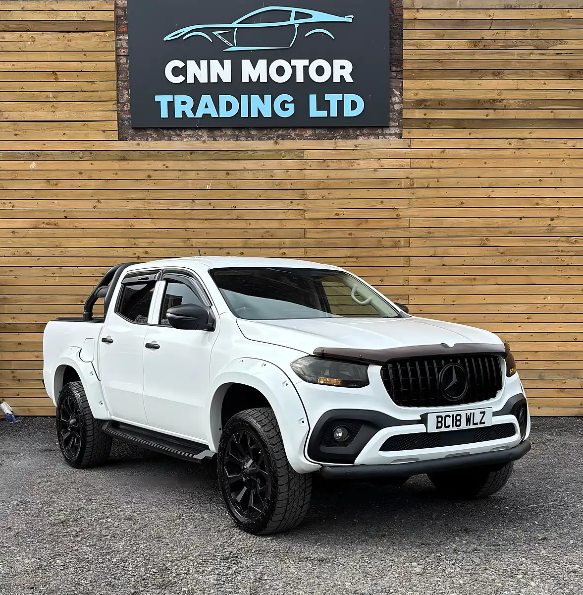 Used 2018 Mercedes-Benz X Class Pure White - Front View
