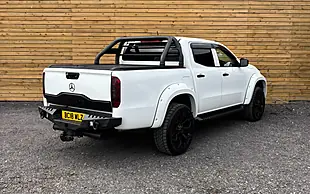 Used 2018 Mercedes-Benz X Class Pure White - Interior and Exterior details 7