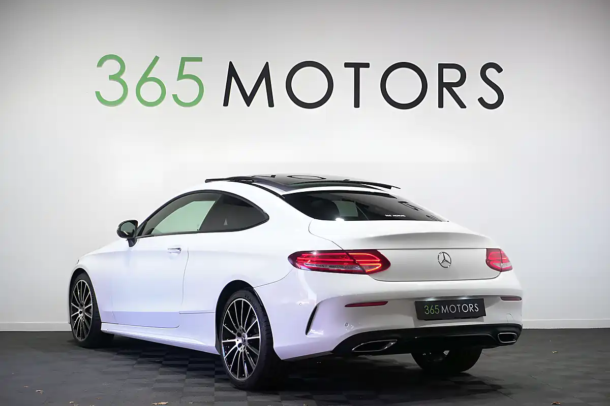 Used 2018 Mercedes C-Class AMG Line (premium Plus) Polar White - Interior and Exterior details 2