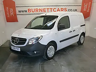 Used 2018 Mercedes Citan 109 White - Interior and Exterior details 2