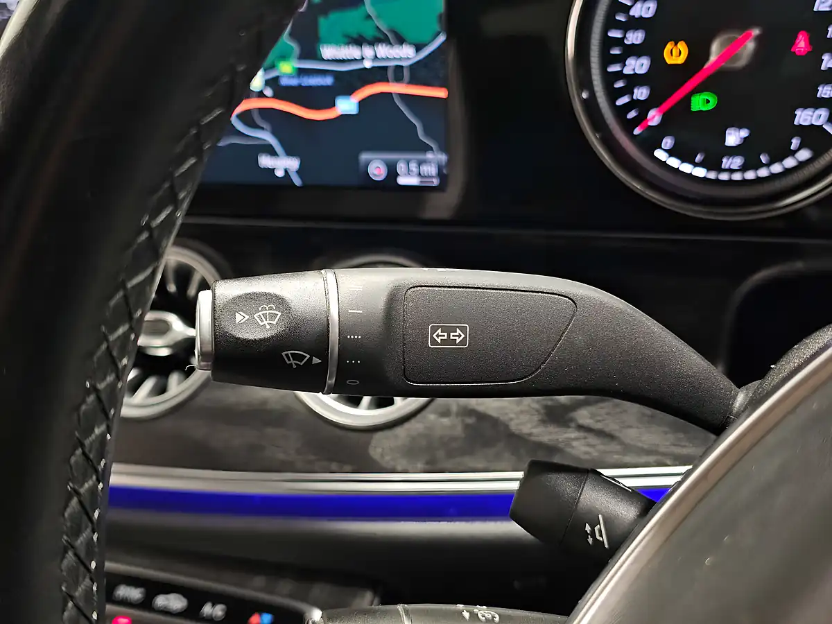 Used 2018 Mercedes E-Class AMG Line (premium) Emerald Green - Interior and Exterior details 19
