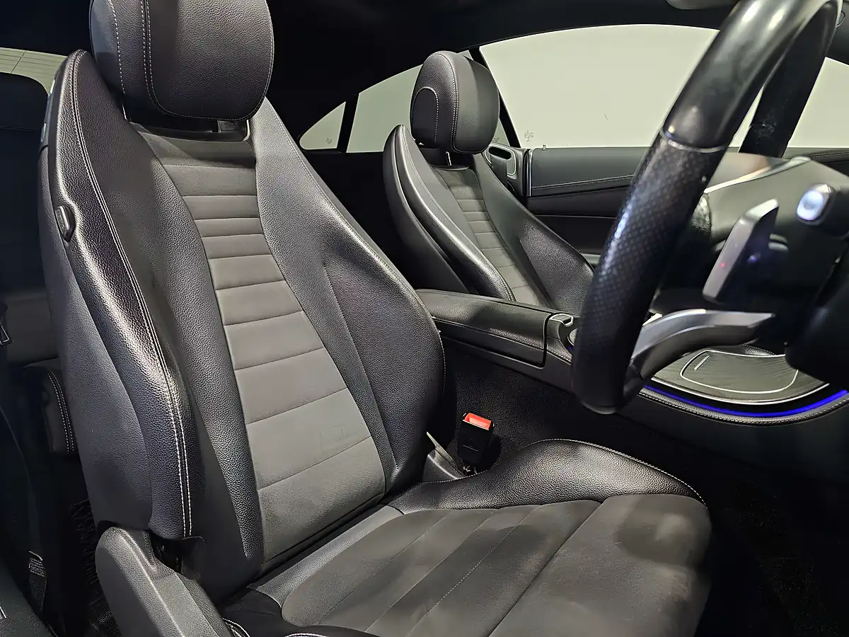 Used 2018 Mercedes E-Class AMG Line (premium) Emerald Green - Interior and Exterior details 7