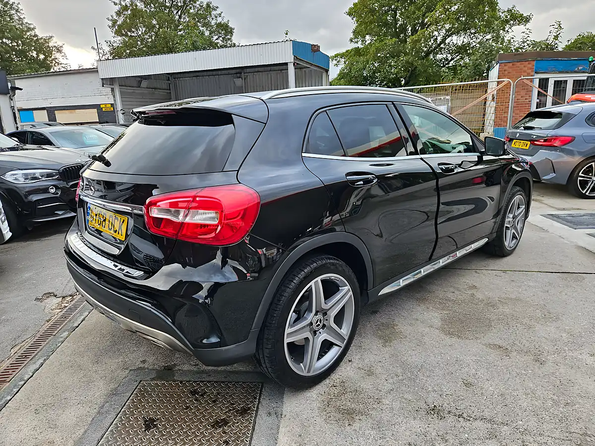 Used 2018 Mercedes Gla AMG Line Black - Interior and Exterior details 15
