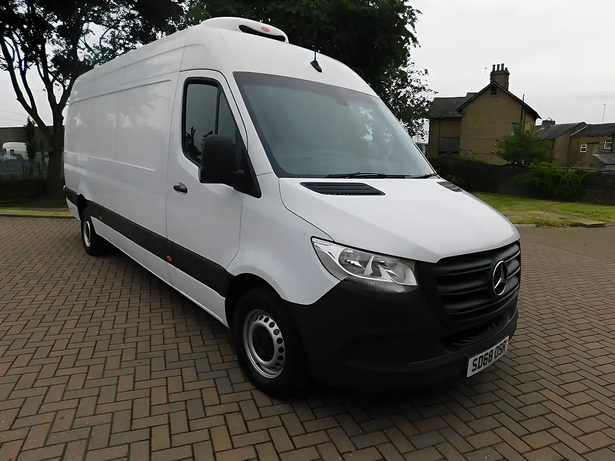 Used 2018 Mercedes Sprinter Lwb Temperature Controlled White - Interior and Exterior details 2