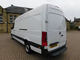 Used 2018 Mercedes Sprinter Lwb Temperature Controlled White - Interior and Exterior details 6