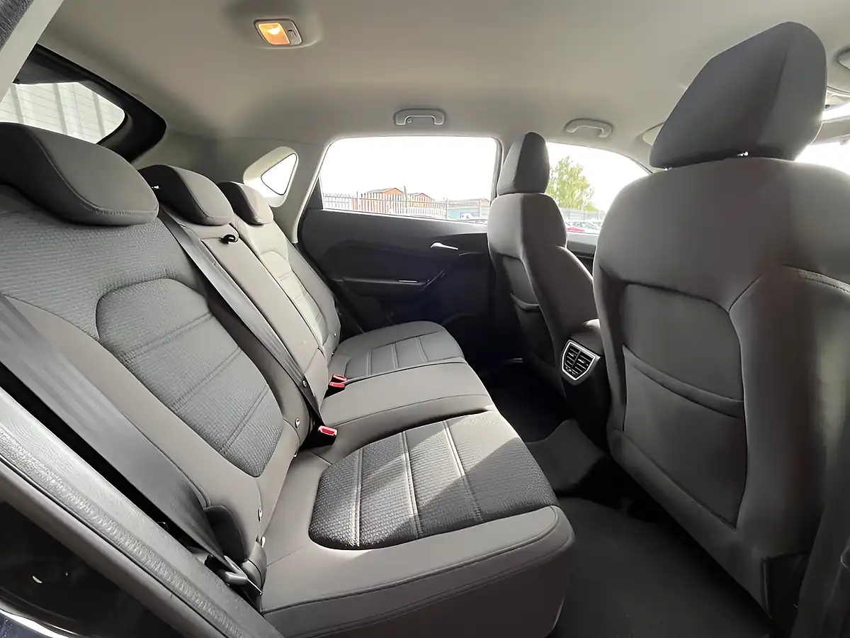 Used 2018 MG Gs Excite Black - Interior and Exterior details 14