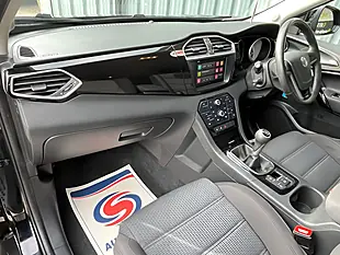 Used 2018 MG Gs Excite Black - Interior and Exterior details 15