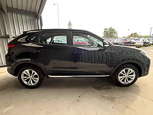 Used 2018 MG Gs Excite Black - Interior and Exterior details 8