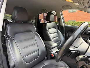 Used 2018 MG Gs Exclusive Gold - Interior and Exterior details 15